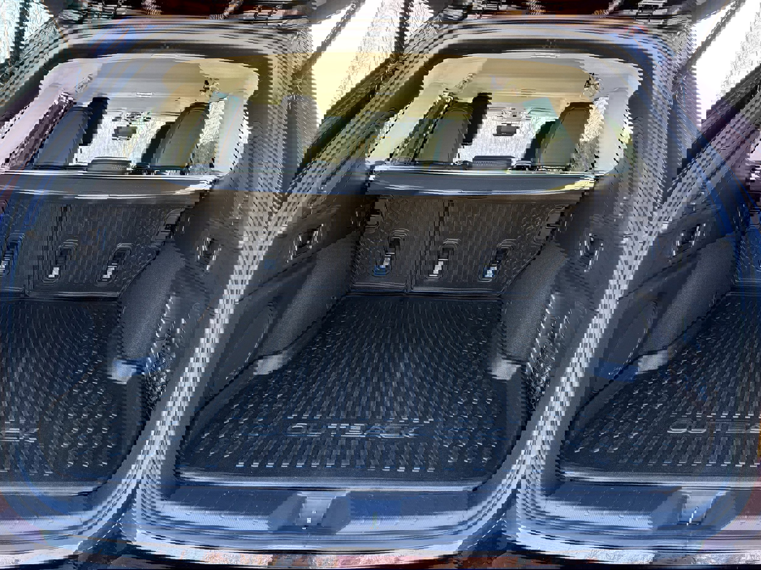 Certified 2025 Subaru Outback Limited w/ Popular Package #2 image 12