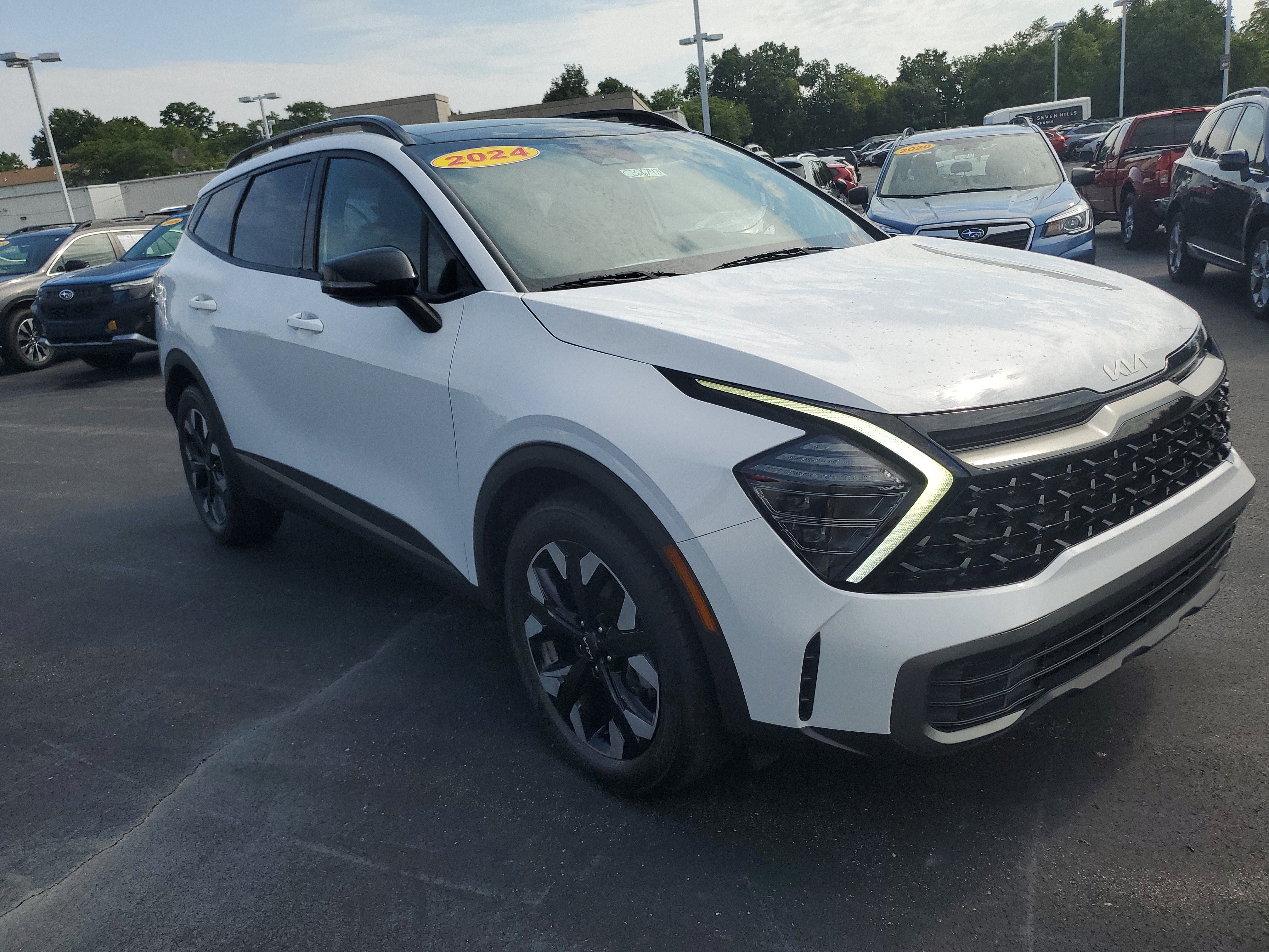 Used 2024 Kia Sportage X-Line w/ X-Line Premium Package AWD/4WD image 4
