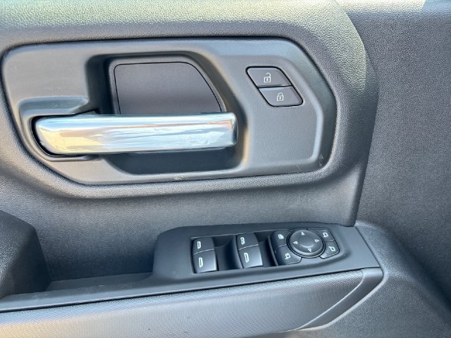 New 2026 Chevrolet Silverado 2500 Custom w/ Custom Value Package AWD/4WD image 13