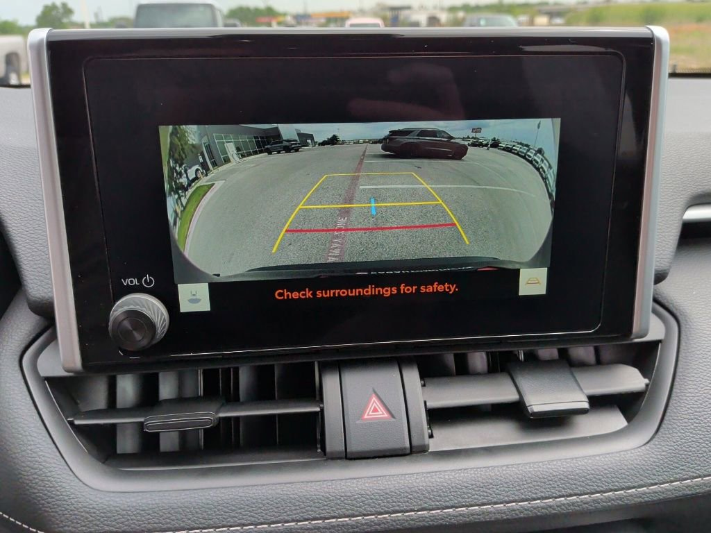 Used 2025 Toyota RAV4 LE image 23