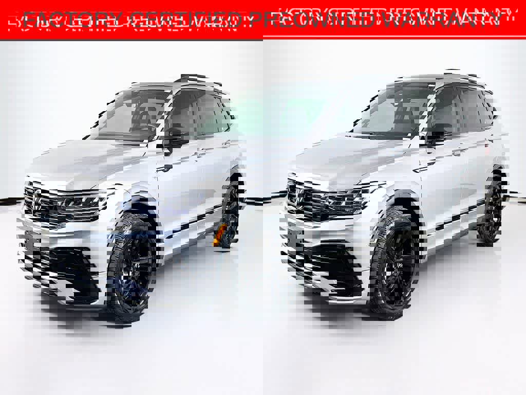 Used 2023 Volkswagen Tiguan SE R-Line image 2