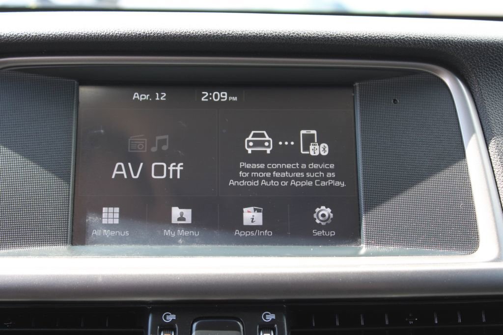 Used 2018 Kia Optima S w/ 18" Alloy Wheels Package image 21