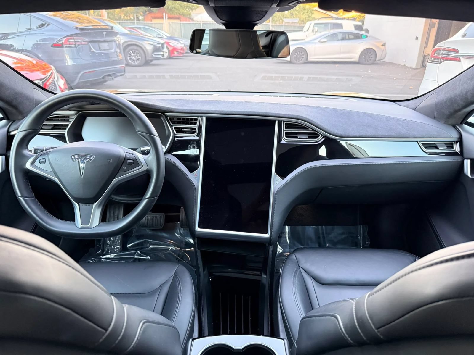 Used 2016 Tesla Model S 70 RWD image 14