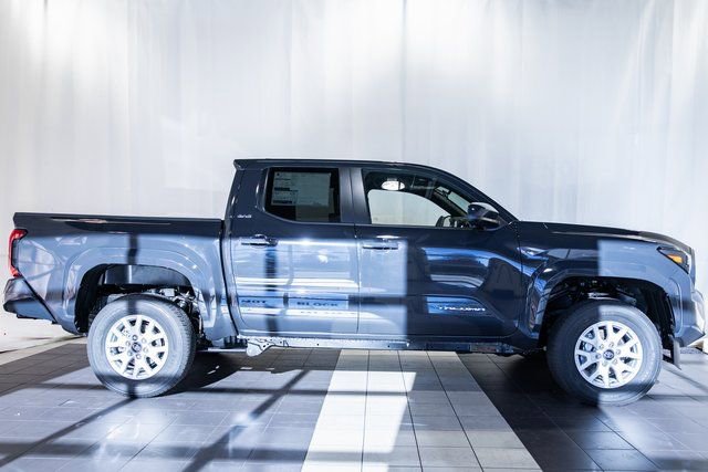 New 2026 Toyota Tacoma SR5 image 3