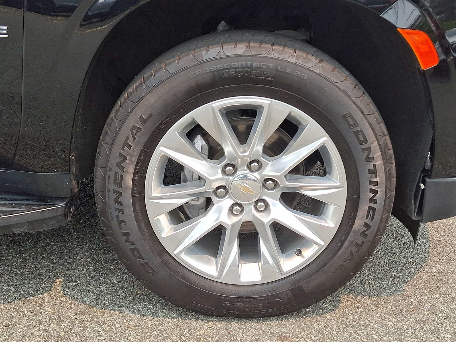 Used 2024 Chevrolet Tahoe Premier AWD/4WD image 8