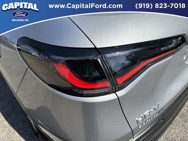 Used 2024 Honda HR-V LX image 15