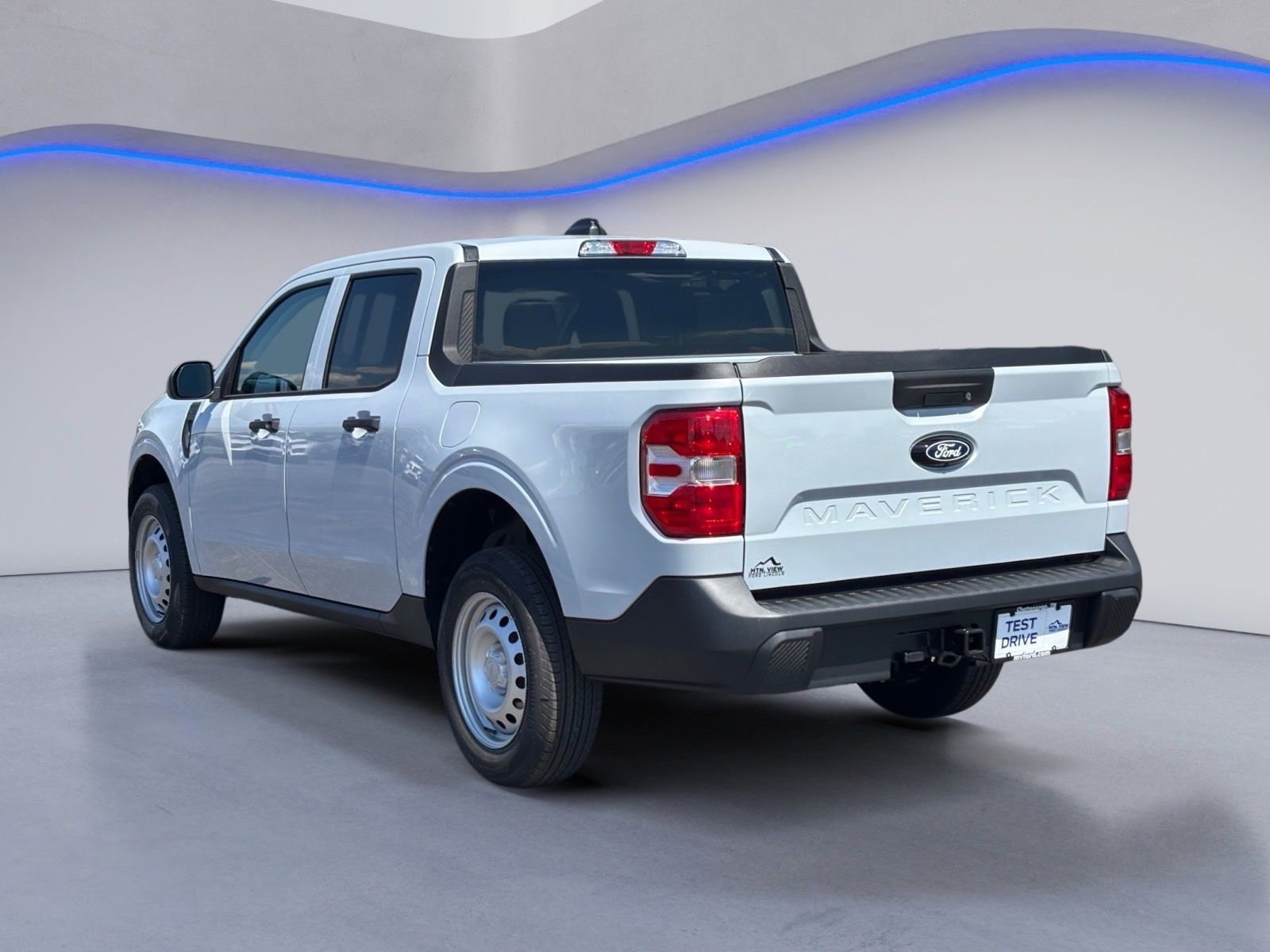 New 2026 Ford Maverick XL FWD image 3