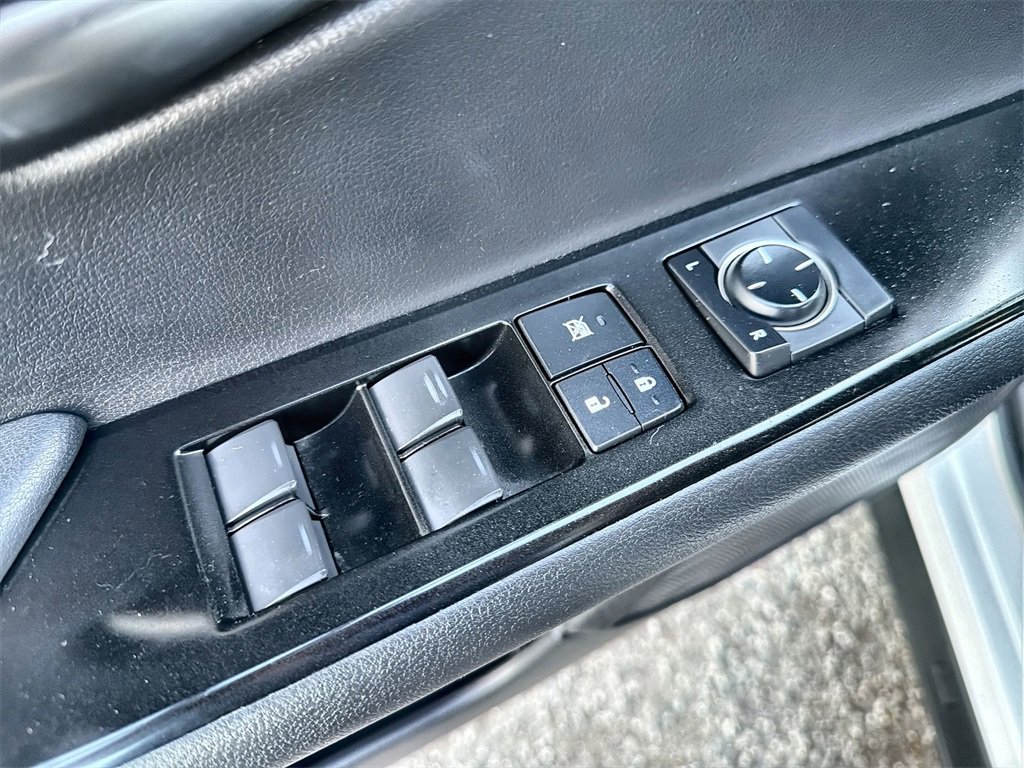 Used 2020 Lexus UX 250h w/ Premium Package image 15