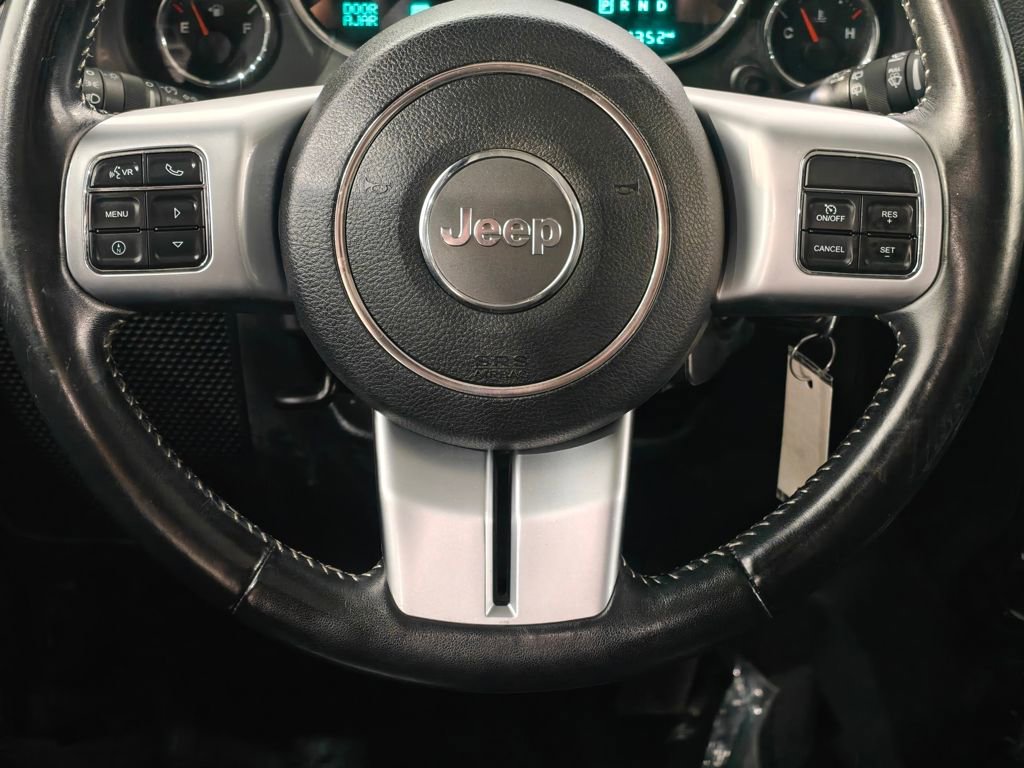 Used 2017 Jeep Wrangler Unlimited Sport AWD/4WD image 4