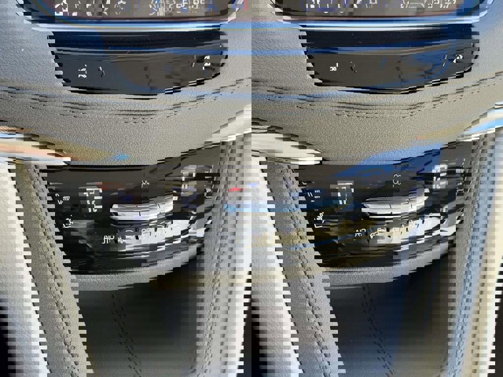 New 2026 Cadillac XT5 Premium Luxury w/ Driver Assist Package image 22