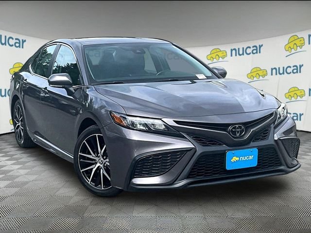 Used 2023 Toyota Camry SE