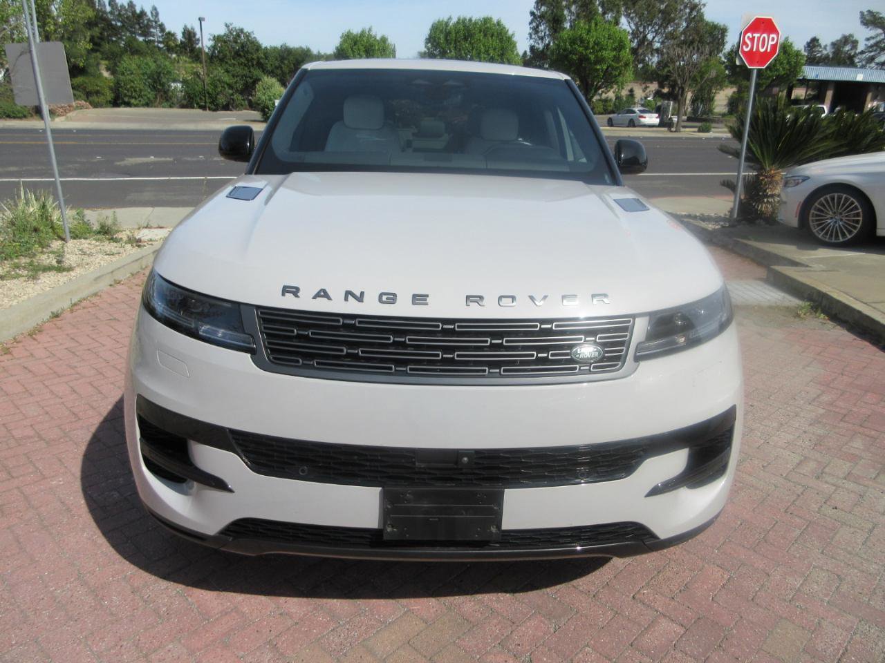 Used 2024 Land Rover Range Rover Sport SE image 71