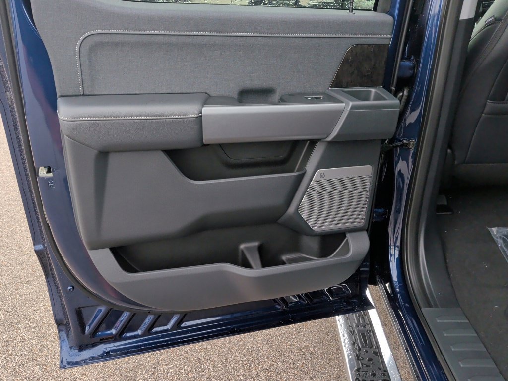 New 2027 Ford F350 Lariat AWD/4WD image 36