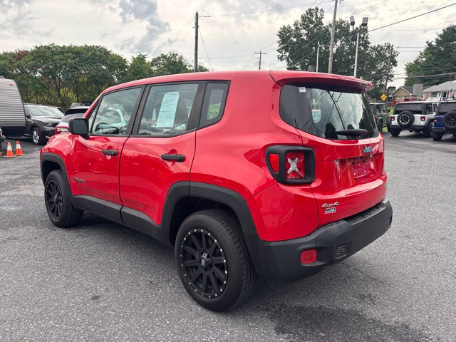 Used 2017 Jeep Renegade Sport w/ Power & Air Group AWD/4WD image 4