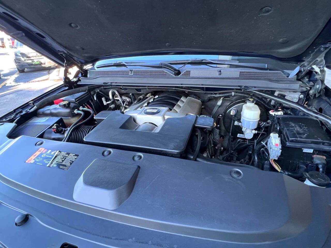 Used 2020 Cadillac Escalade Luxury image 8