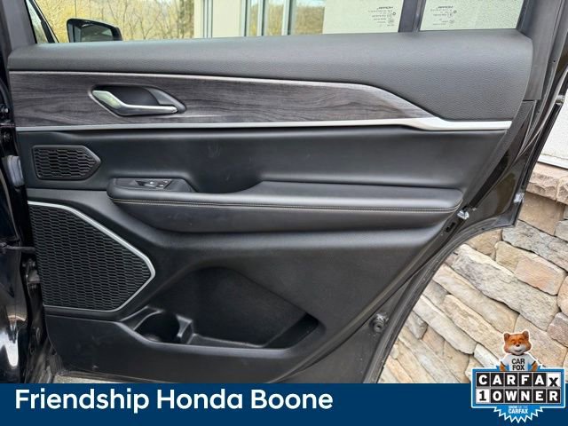 Used 2021 Jeep Grand Cherokee L Limited image 47