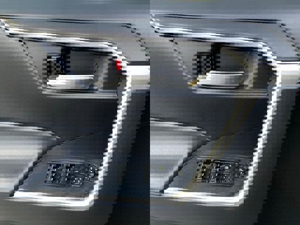 Certified 2023 Toyota RAV4 XLE w/ Convenience Package image 12