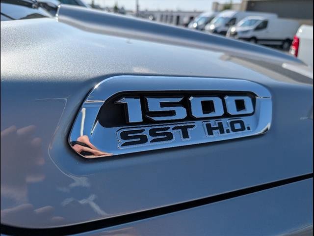 Used 2025 RAM 1500 Limited image 27