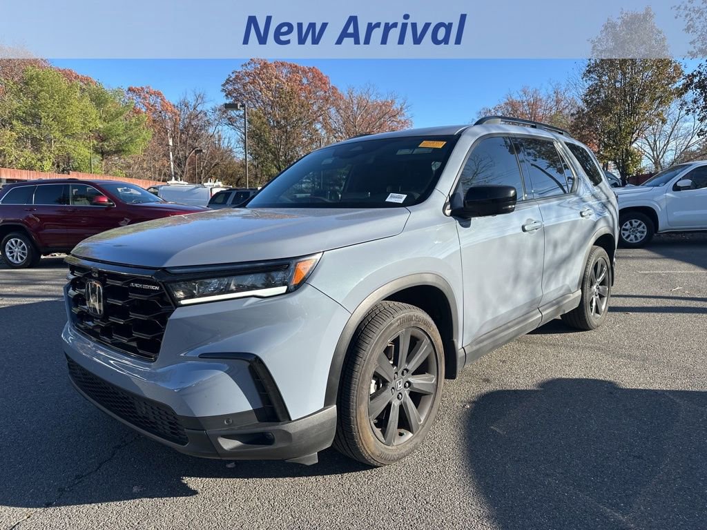 Used 2025 Honda Pilot Black Edition