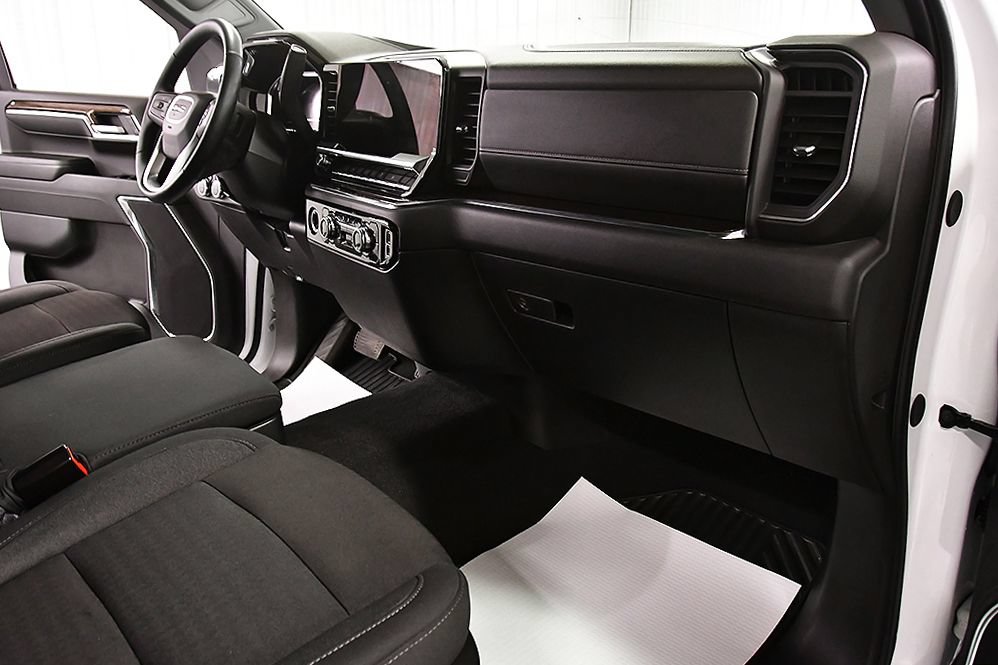 Used 2024 GMC Sierra 1500 Elevation AWD/4WD image 26