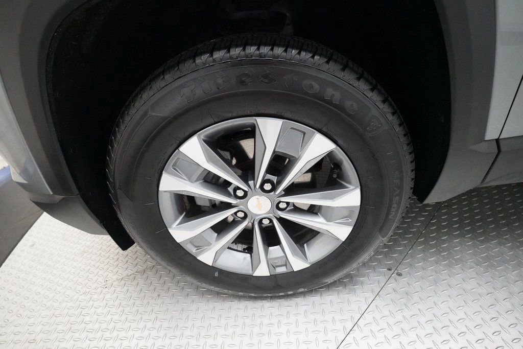 Certified 2025 Chevrolet Equinox LT image 26