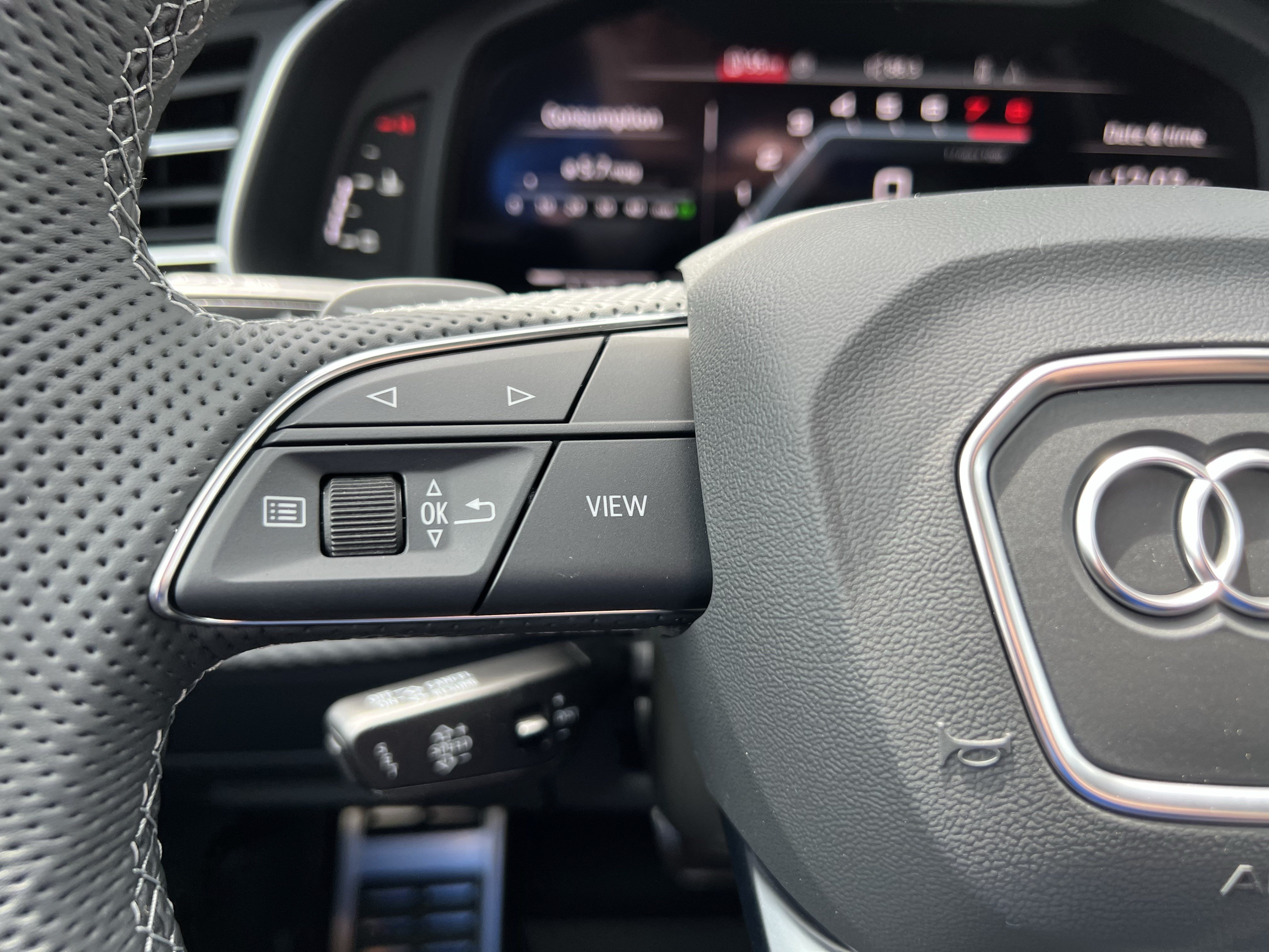 New 2026 Audi SQ8 Prestige AWD/4WD image 20