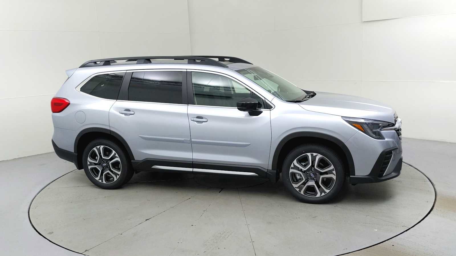 New 2025 Subaru Ascent Limited image 12