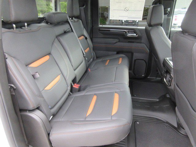 New 2025 GMC Sierra 2500 AT4 w/ AT4 Premium Plus Package image 14