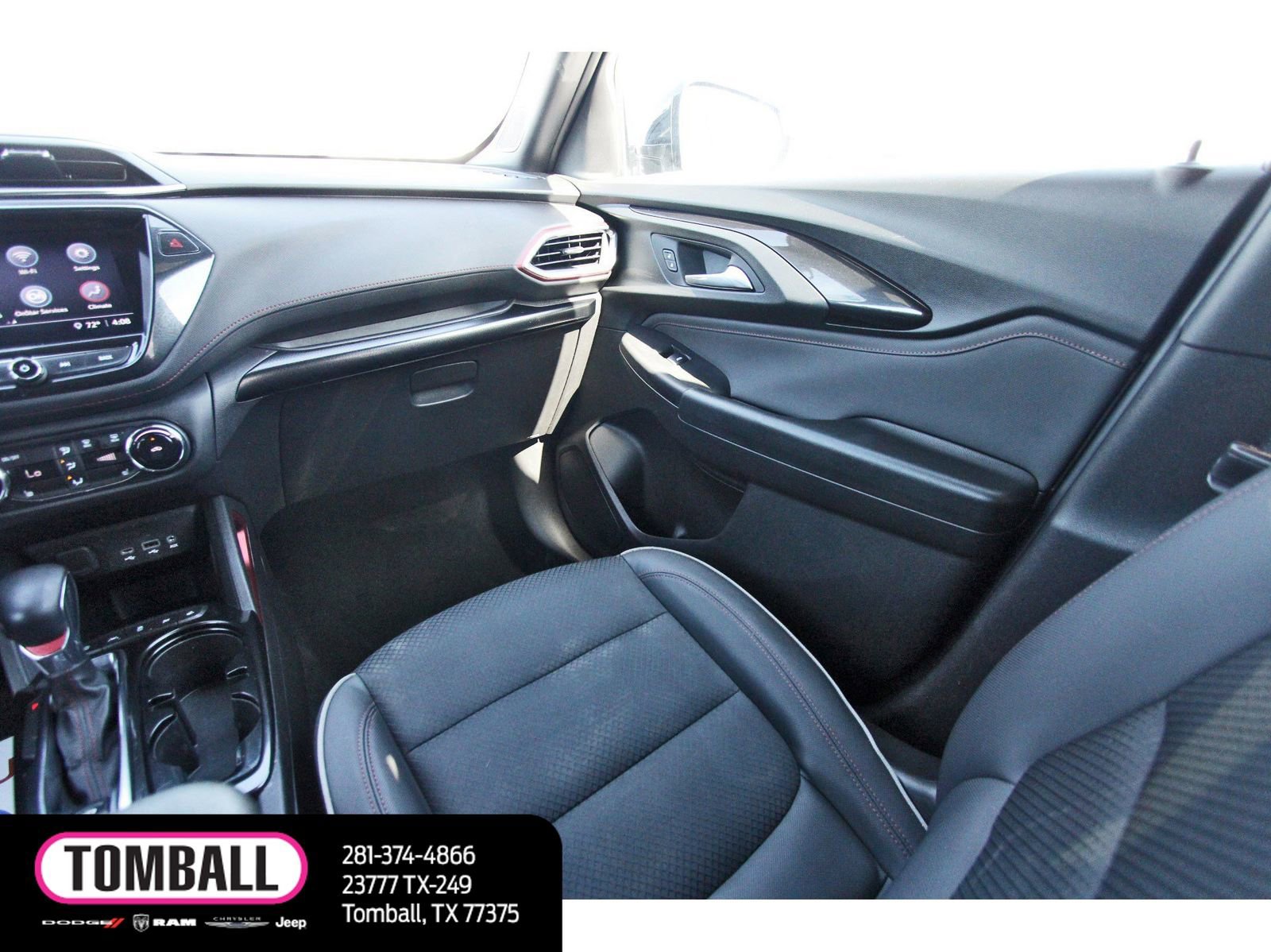 Used 2023 Chevrolet TrailBlazer RS w/ Convenience Package image 11