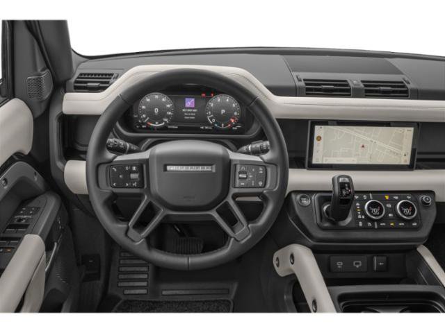 Used 2025 Land Rover Defender 110 X-Dynamic SE AWD/4WD image 7