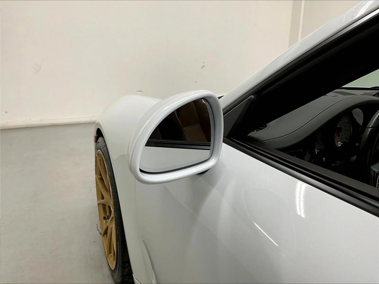 Used 2017 Porsche 911 Turbo S AWD/4WD image 75
