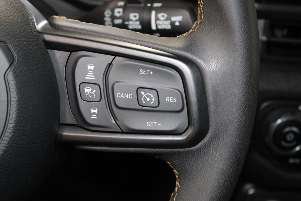 Used 2024 Jeep Wrangler Sport S image 36