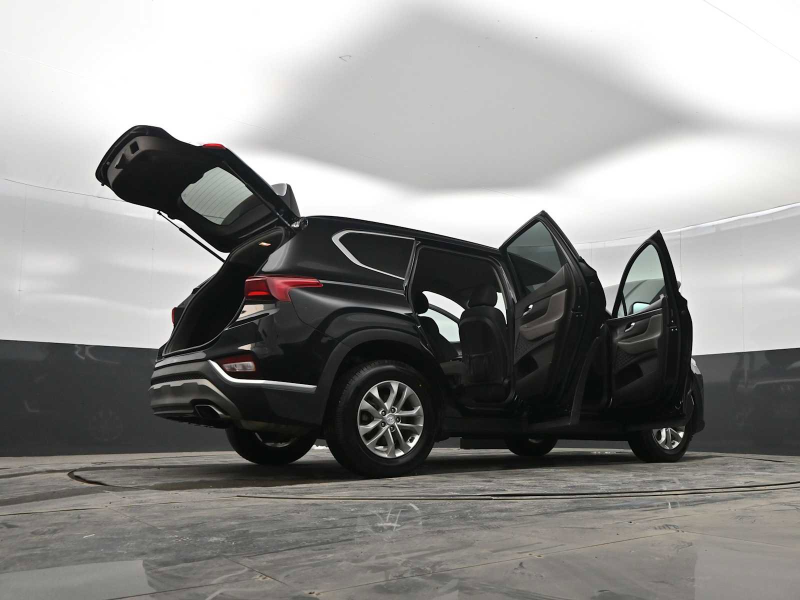 Used 2020 Hyundai Santa Fe SE image 45