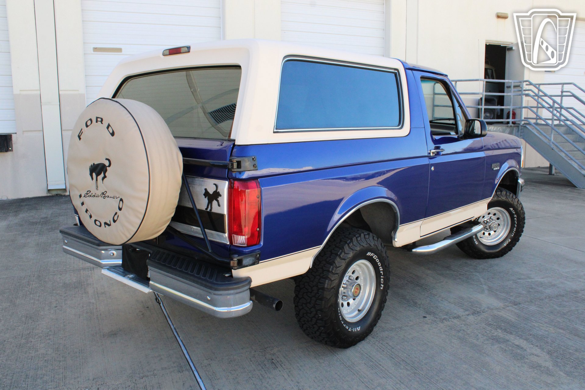 Used 1993 Ford Bronco Eddie Bauer image 12