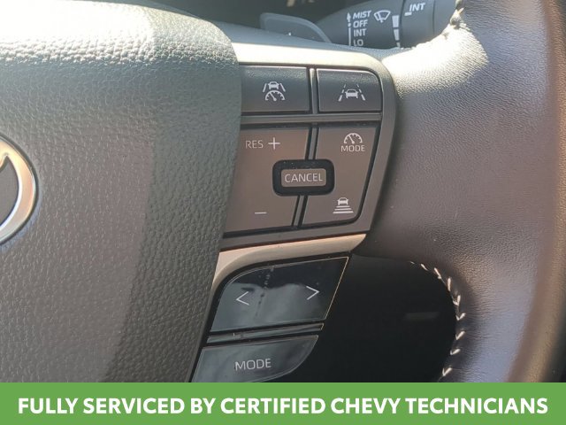 Used 2025 Toyota Camry SE FWD image 27