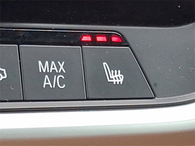 Used 2023 BMW X5 xDrive40i w/ Executive Package image 25