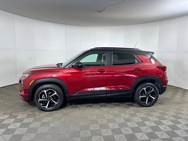 Used 2021 Chevrolet TrailBlazer RS w/ Sun and Liftgate Package image 6