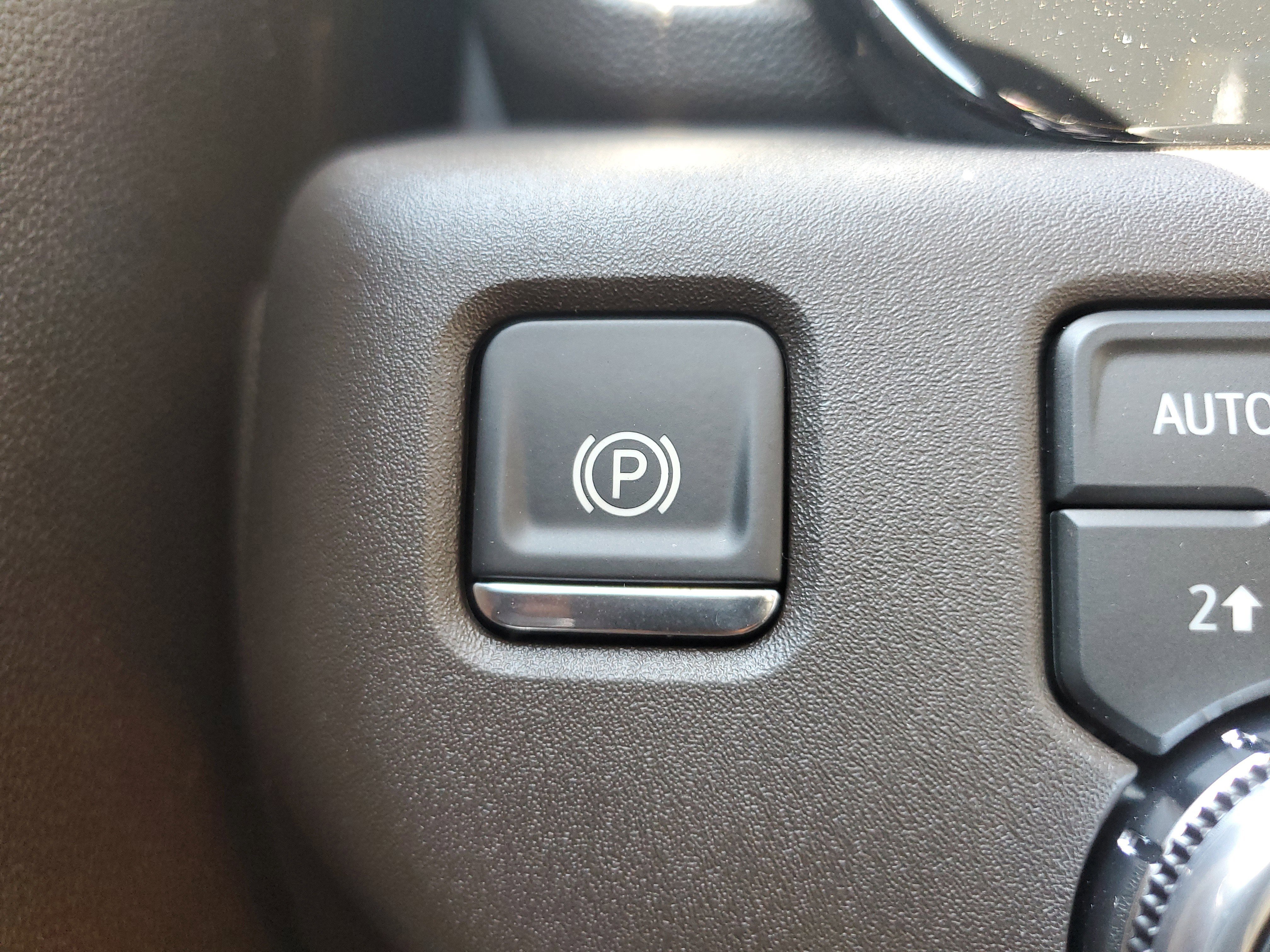 New 2026 GMC Sierra 1500 SLT image 31