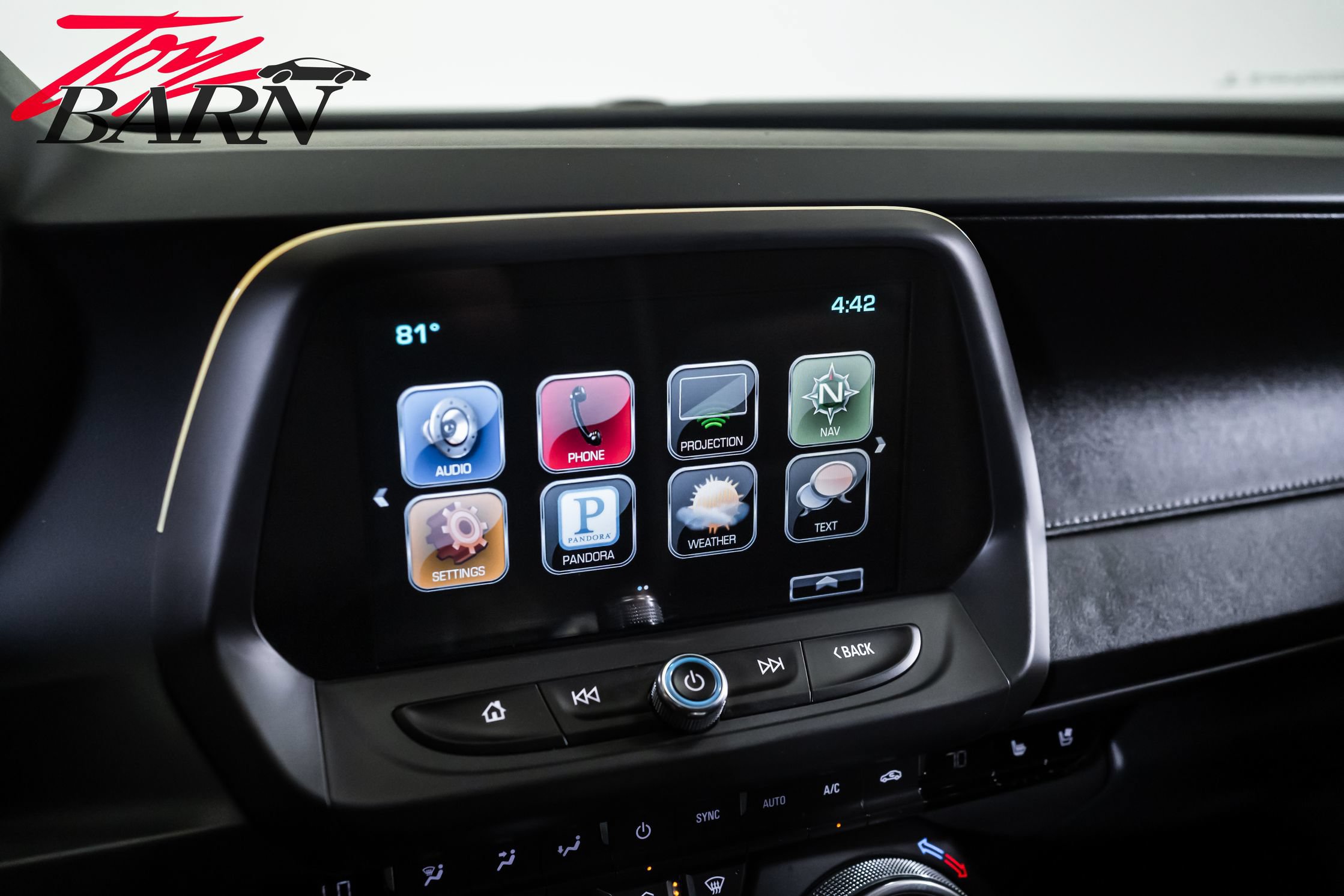 Used 2016 Chevrolet Camaro SS RWD image 40