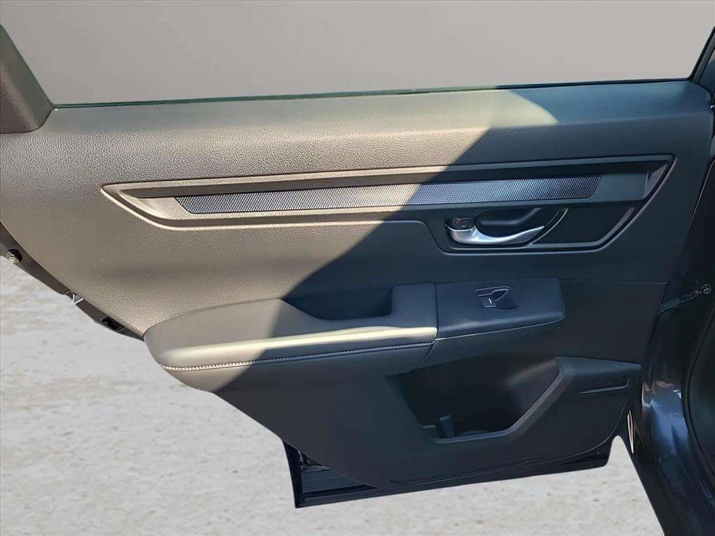 Used 2023 Honda CR-V LX image 19