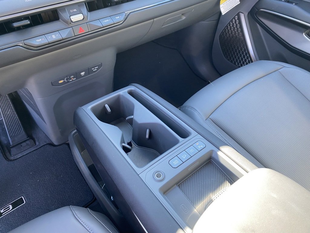 New 2026 Kia EV9 Light image 18