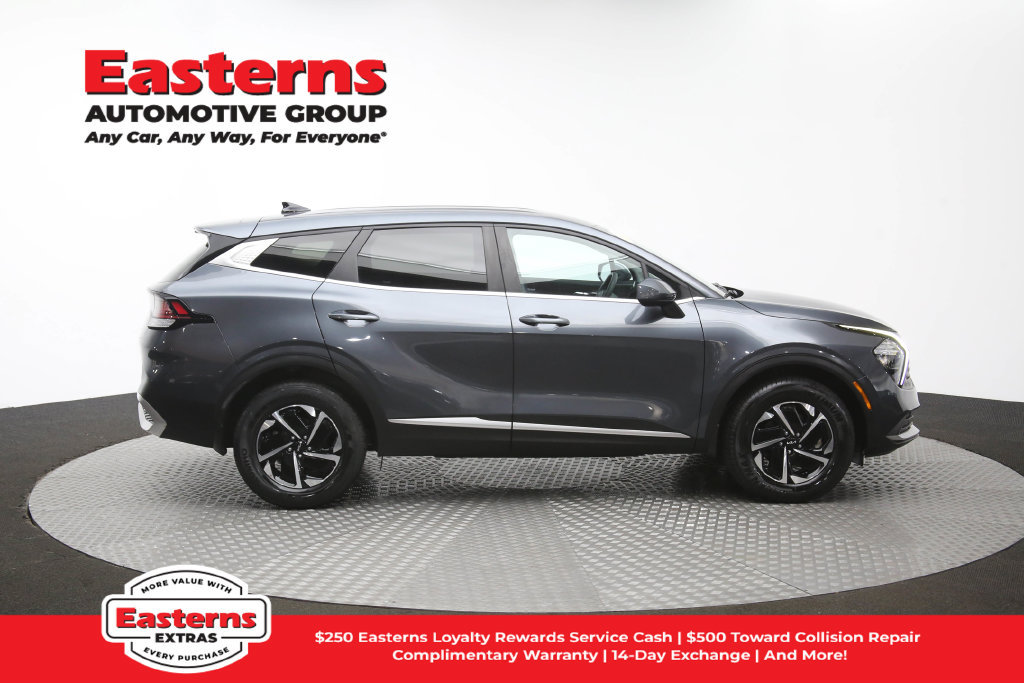 Used 2023 Kia Sportage LX AWD/4WD image 46