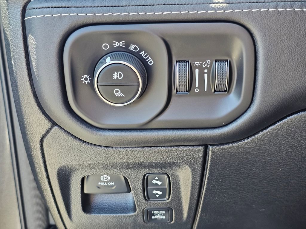 Used 2025 RAM 1500 RHO w/ RHO Level 1 Equipment Group AWD/4WD image 35