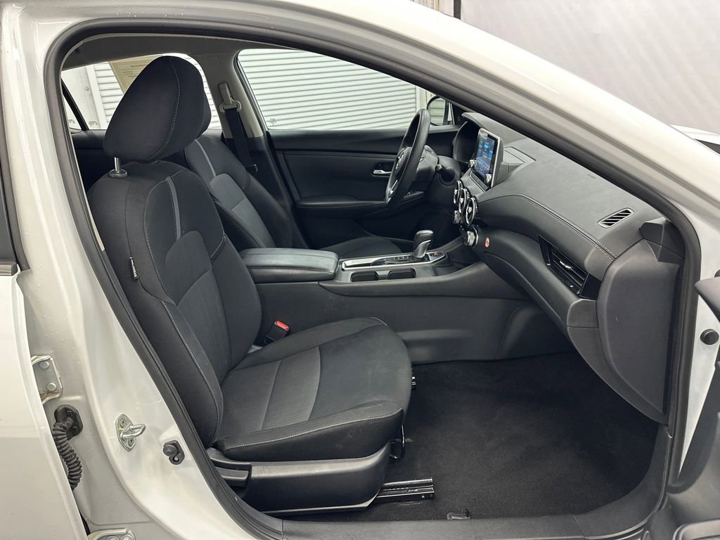 Used 2024 Nissan Sentra SV image 13