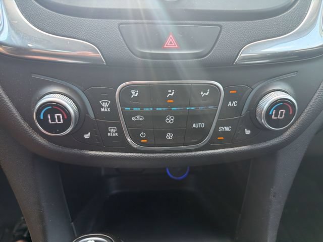 Used 2018 Chevrolet Equinox LT w/ Sun & Infotainment Package FWD image 22