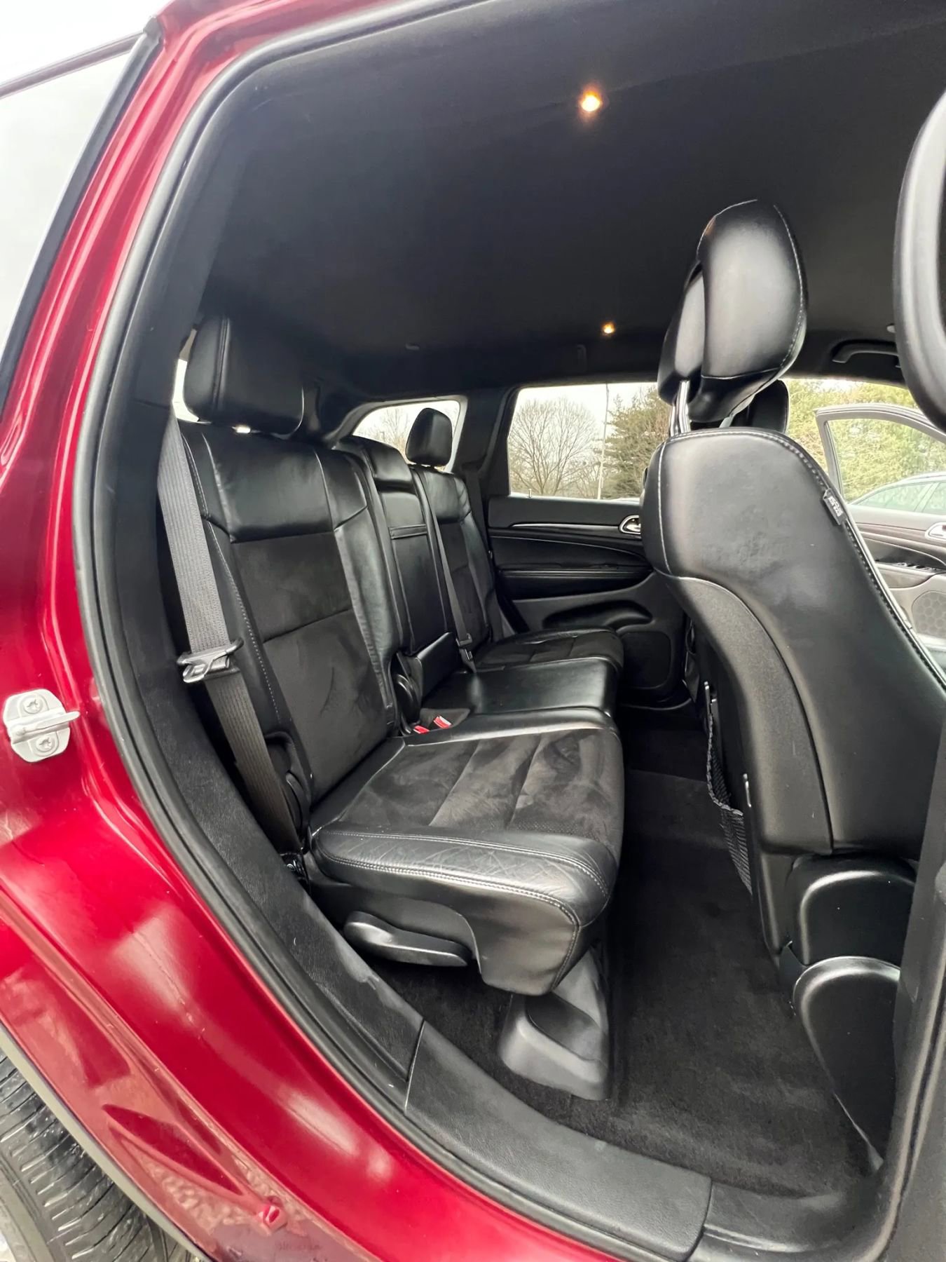 Used 2018 Jeep Grand Cherokee Laredo image 19