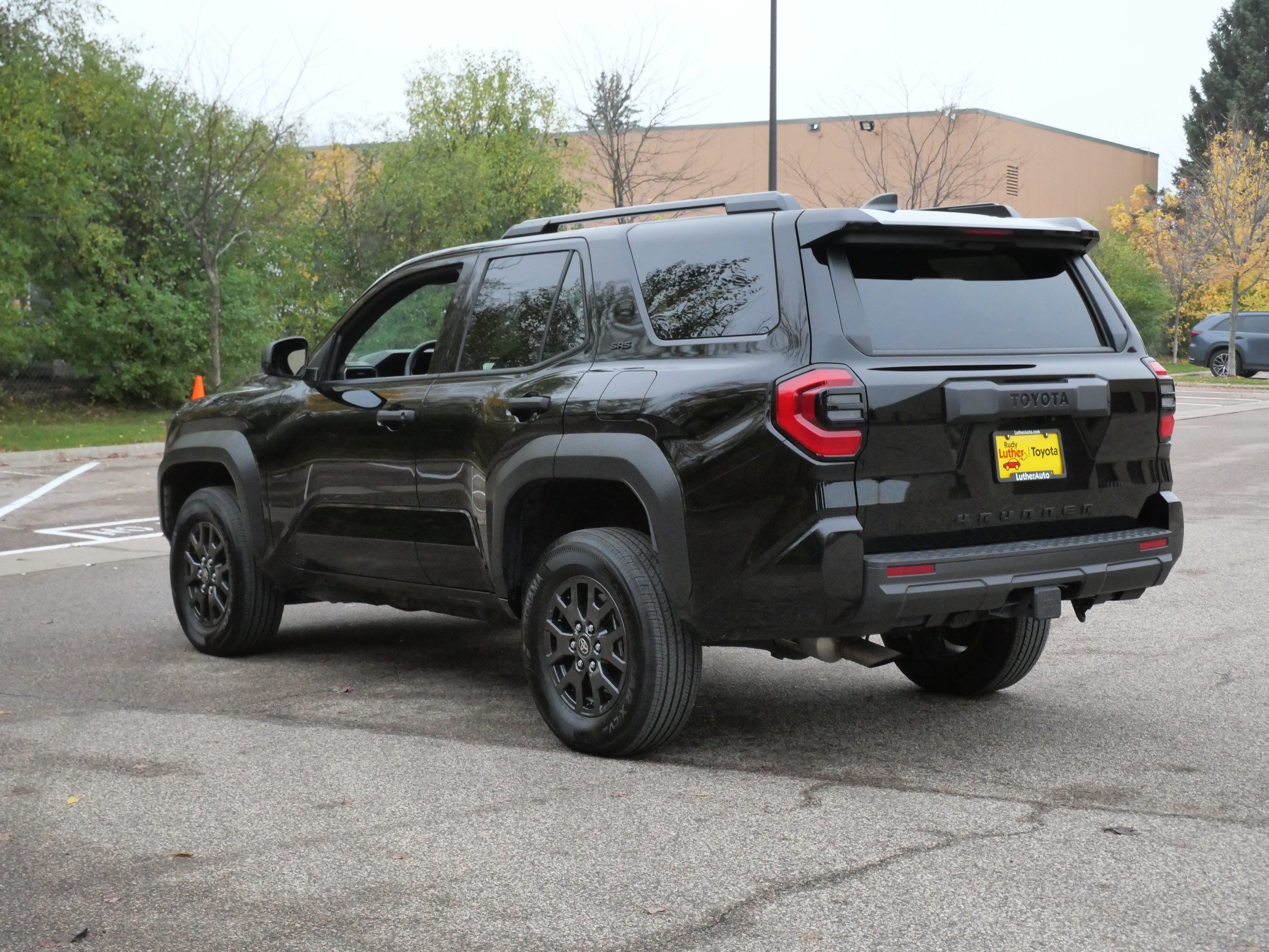Certified 2026 Toyota 4Runner SR5 AWD/4WD image 6
