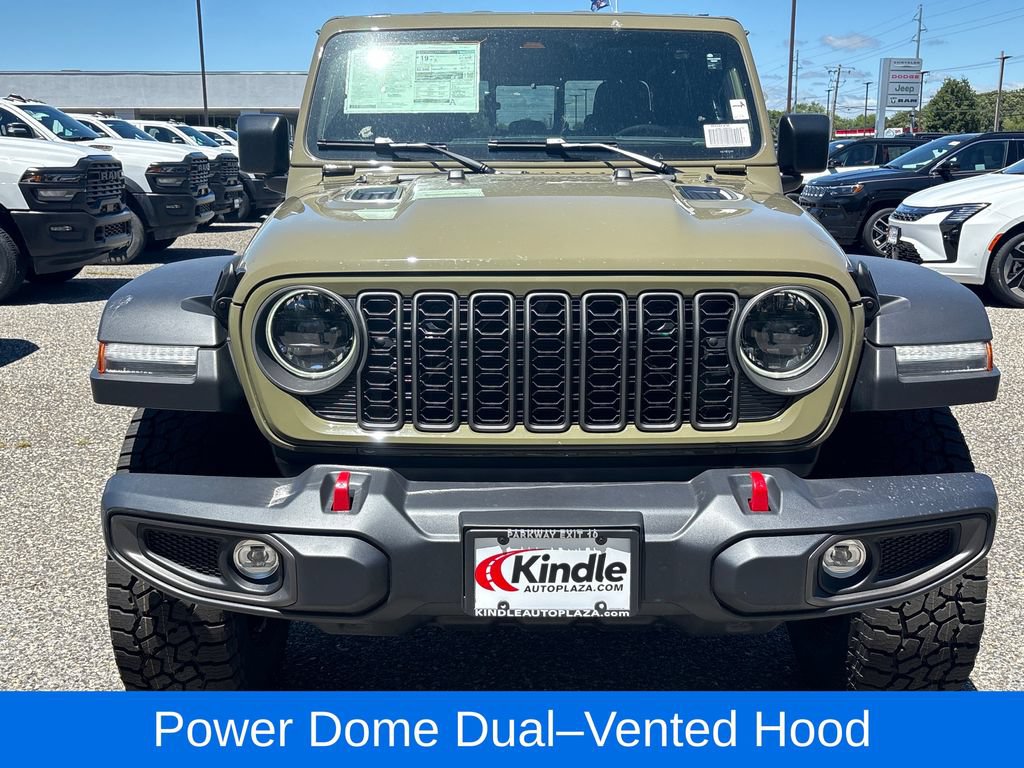 New 2026 Jeep Gladiator Rubicon w/ Steel Power Dome Hood Package AWD/4WD image 2