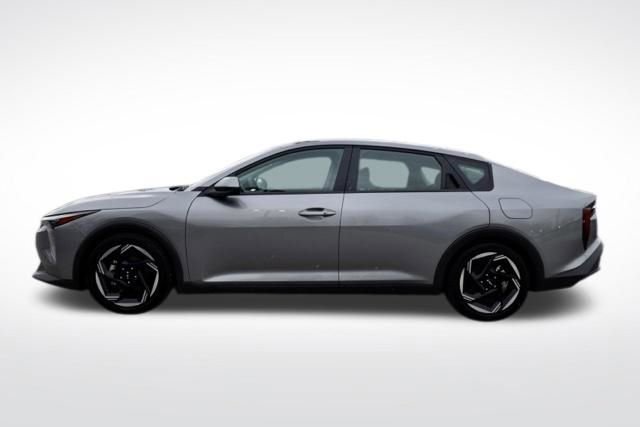 Used 2025 Kia K4 EX image 9