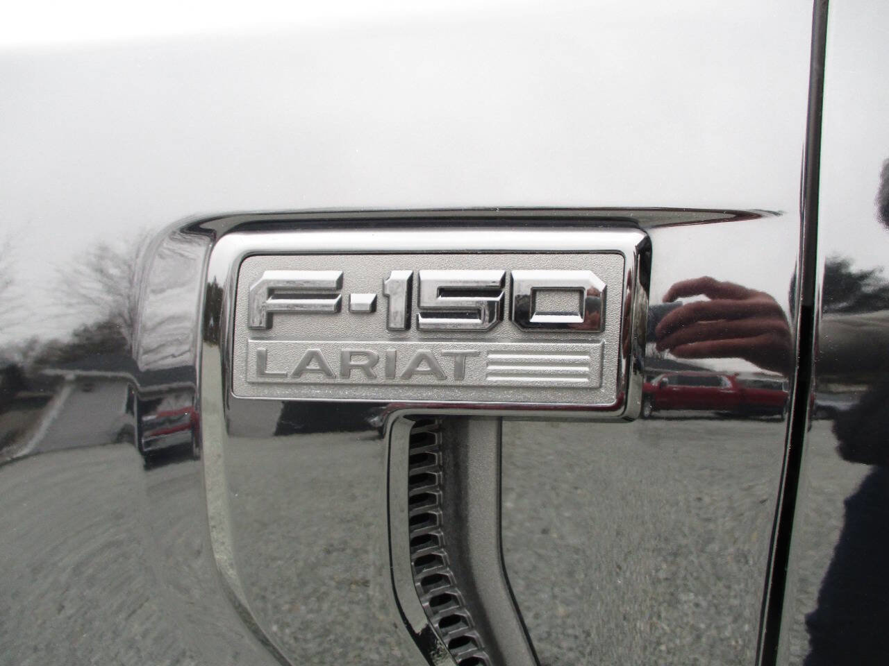 Used 2022 Ford F150 Lariat w/ Equipment Group 502A High image 37